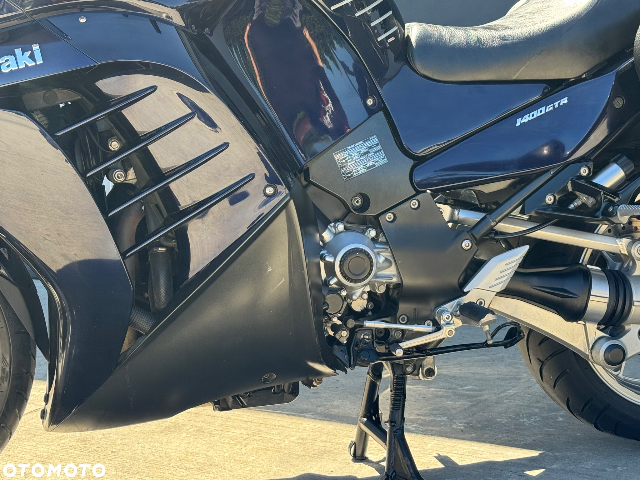 Kawasaki GTR - 25