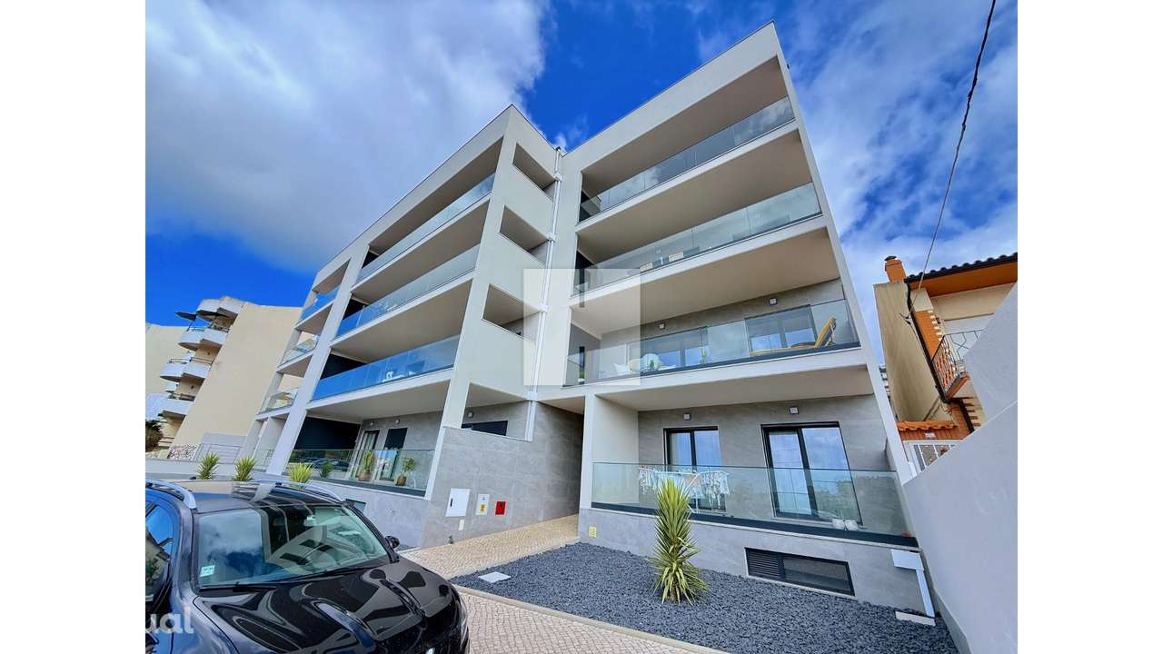 Espaçoso T4+1 Duplex c/ Vista Mar - Grande imagem: 3/49