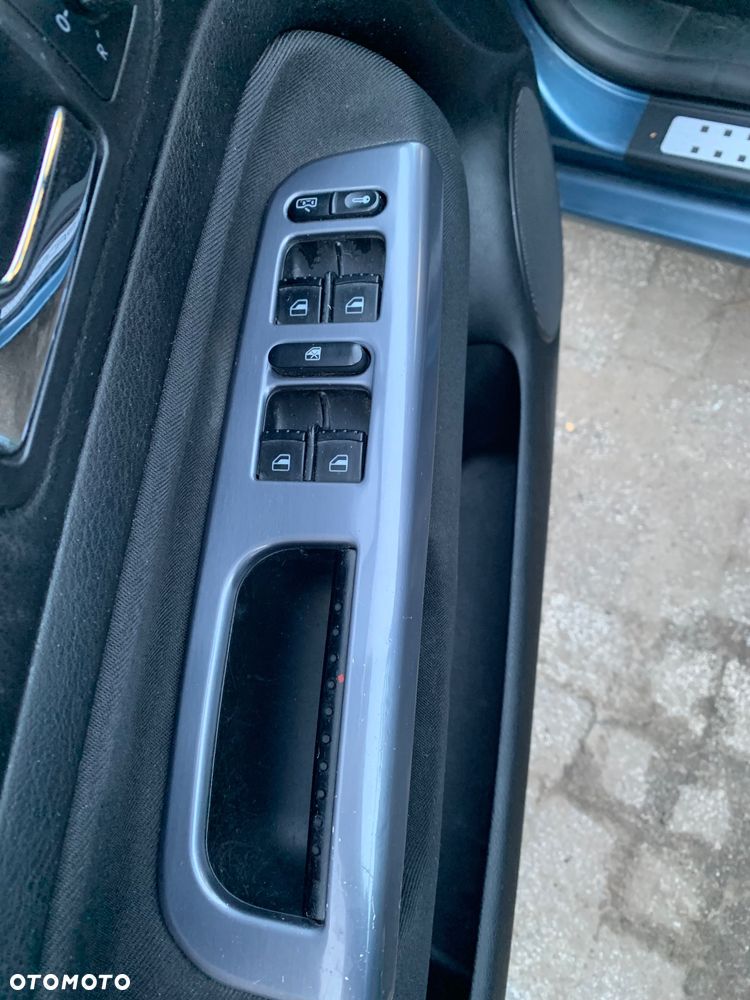 Volkswagen Golf - 8