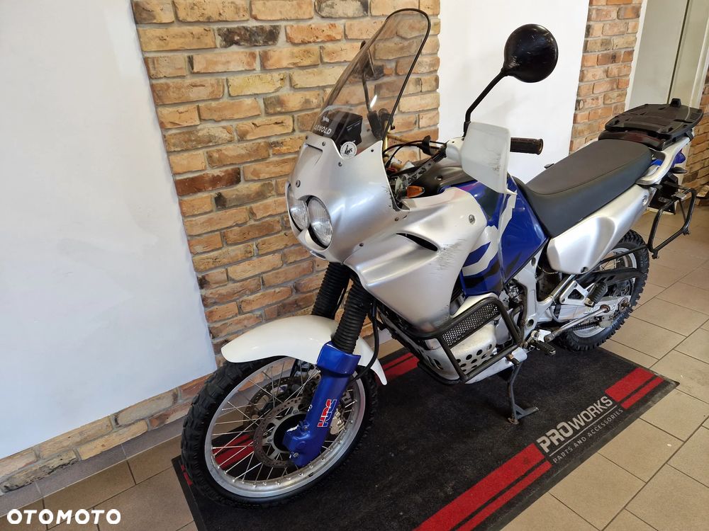 Honda XRV - 27
