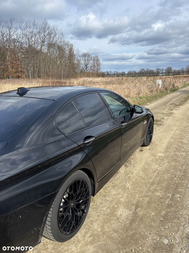BMW Seria 5 535i Sport-Aut - 7