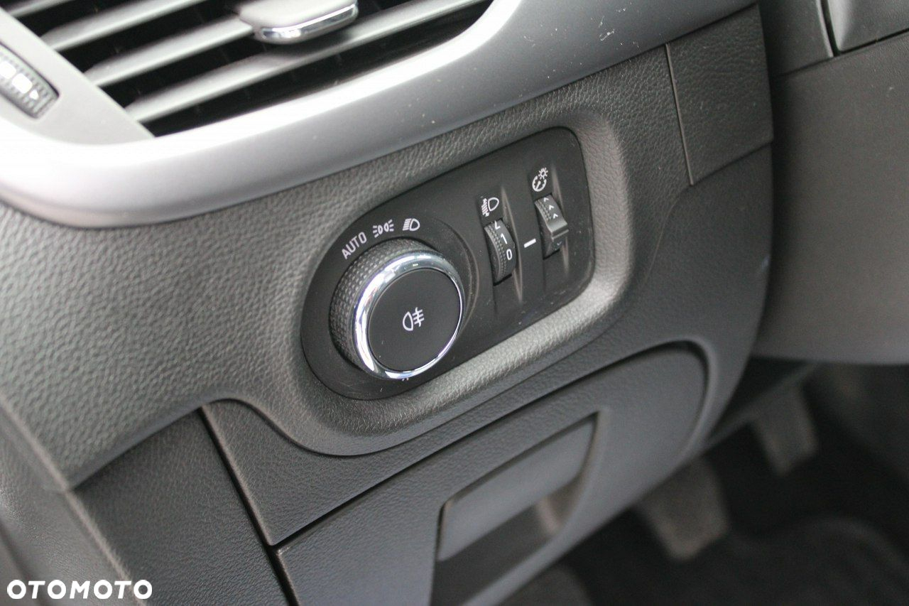 Opel Astra - 17