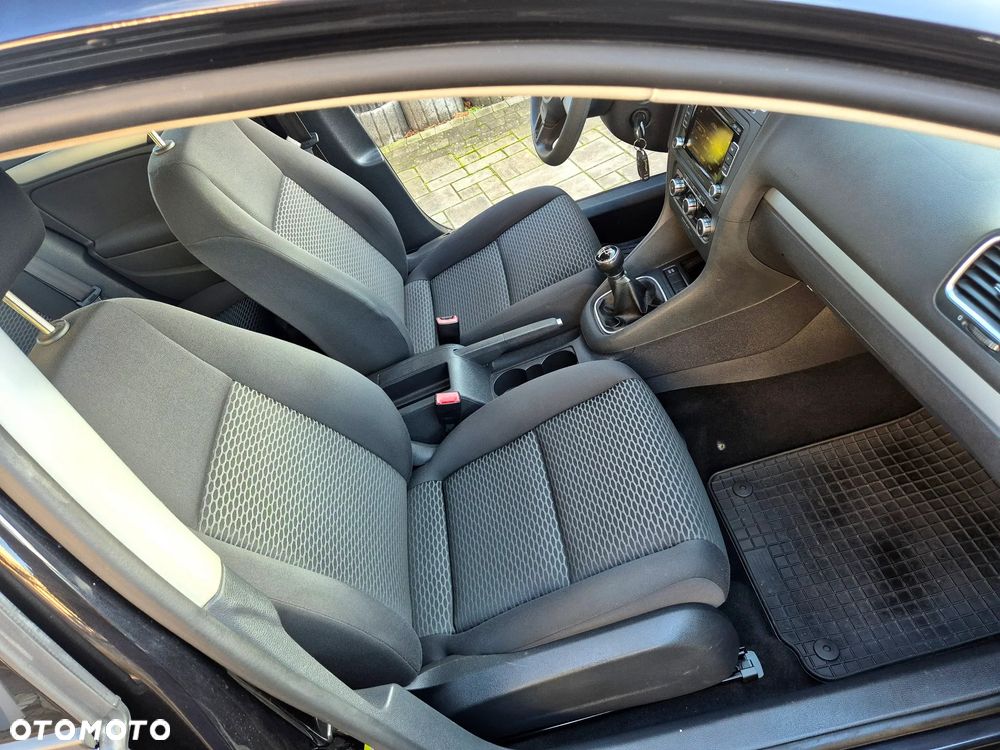 Volkswagen Golf 1.4 Edition - 29