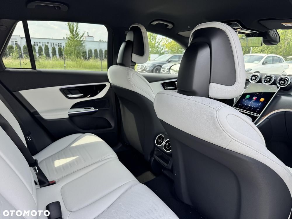 Mercedes-Benz GLC 300 e PHEV 4-Matic AMG Line - 19