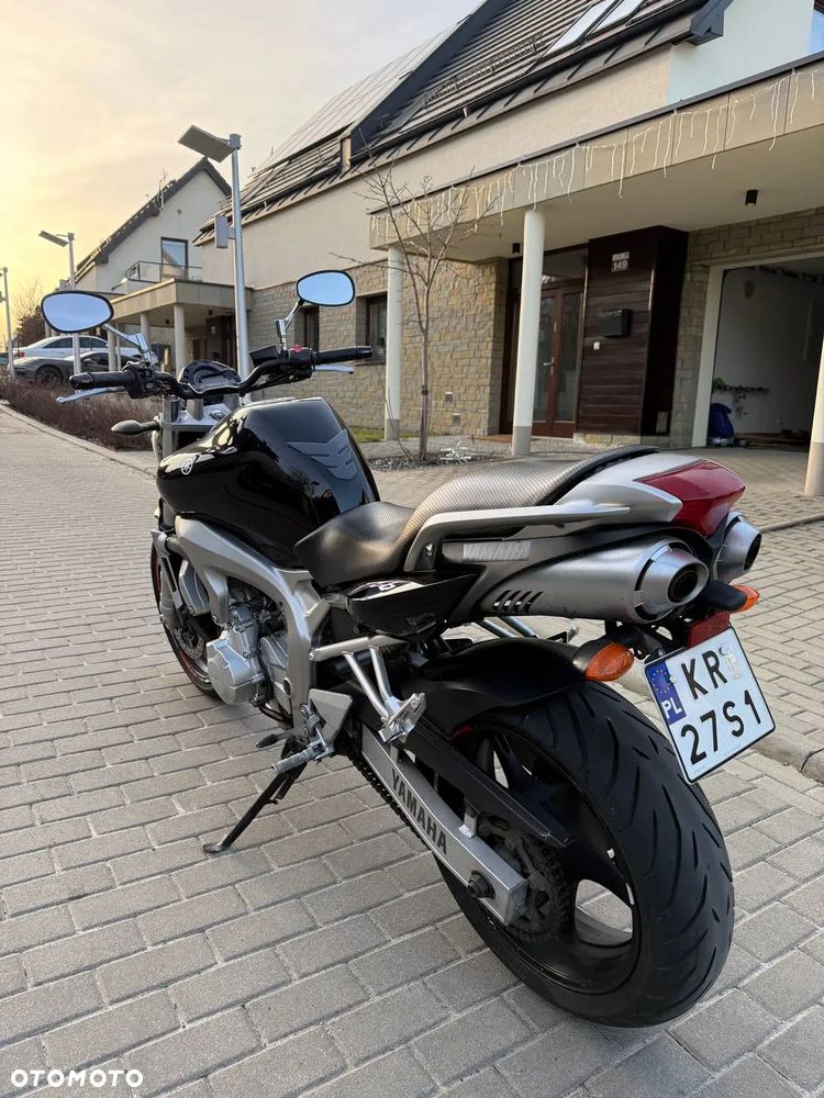 Yamaha FZ6 - 10
