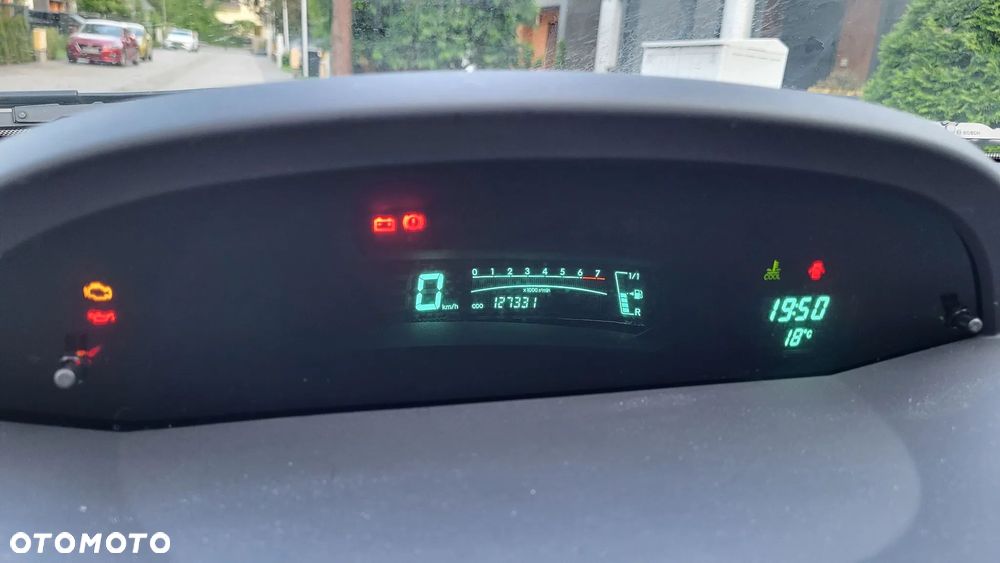 Toyota Yaris 1.0 Entry - 4