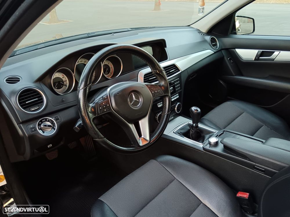 Mercedes-Benz C 220 CDi Avantgarde - 14