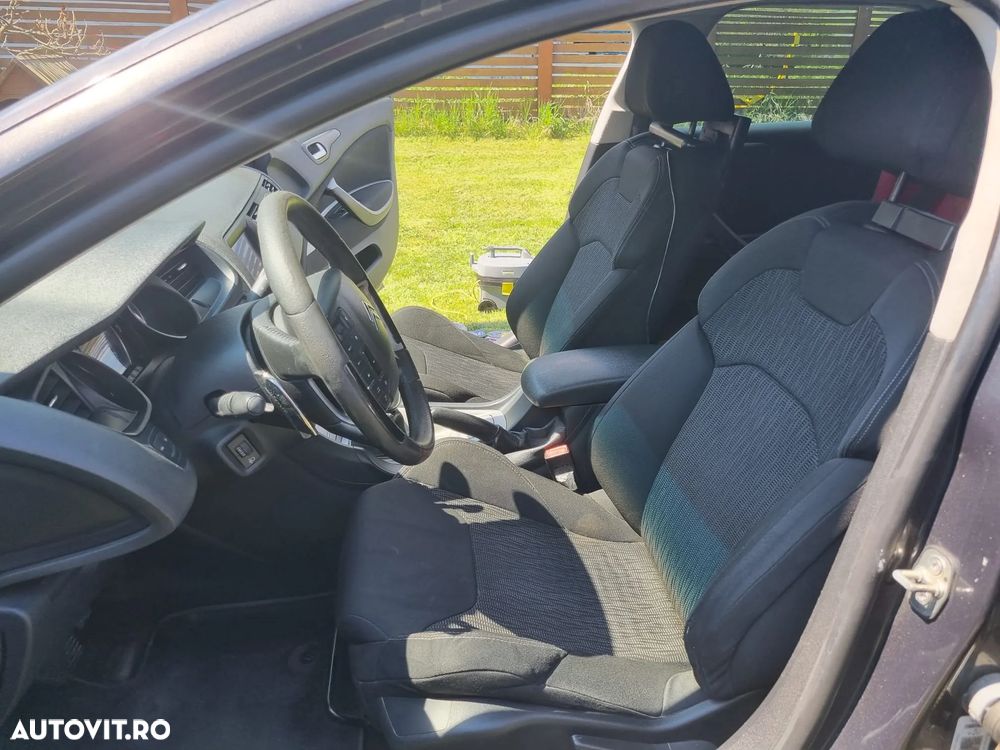 Citroën C5 e-HDi 110 EGS6 FAP Tendance - 26