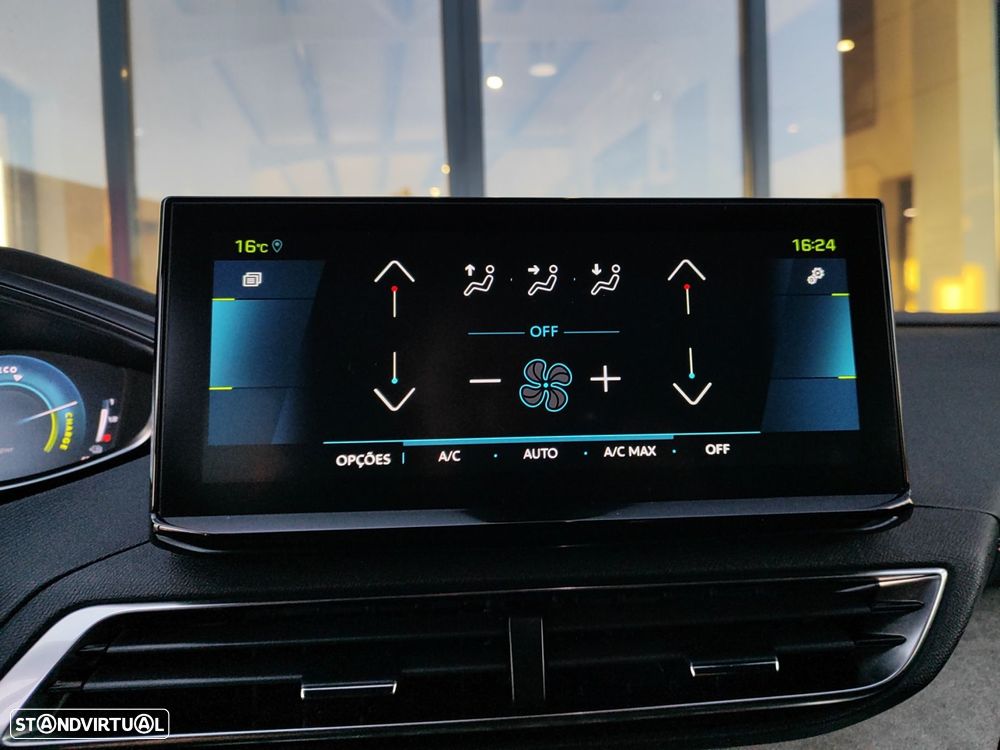 Peugeot 3008 1.6 Hybrid GT e-EAT8 - 22