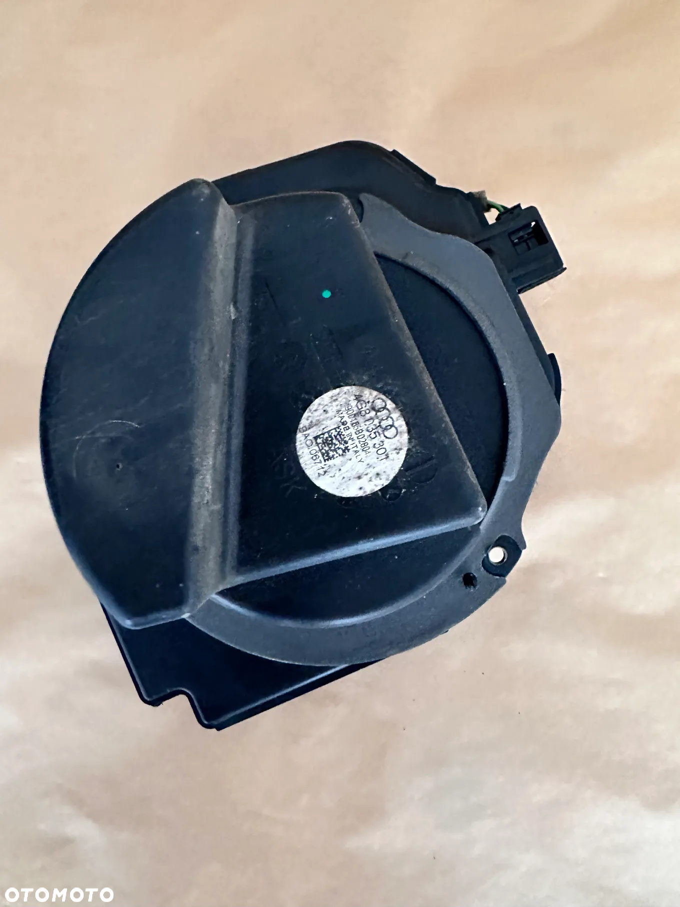 Głośnik BANG OLUFSEN Audi A6 A7 4G0035301 LT 4G0035302 PT - 2