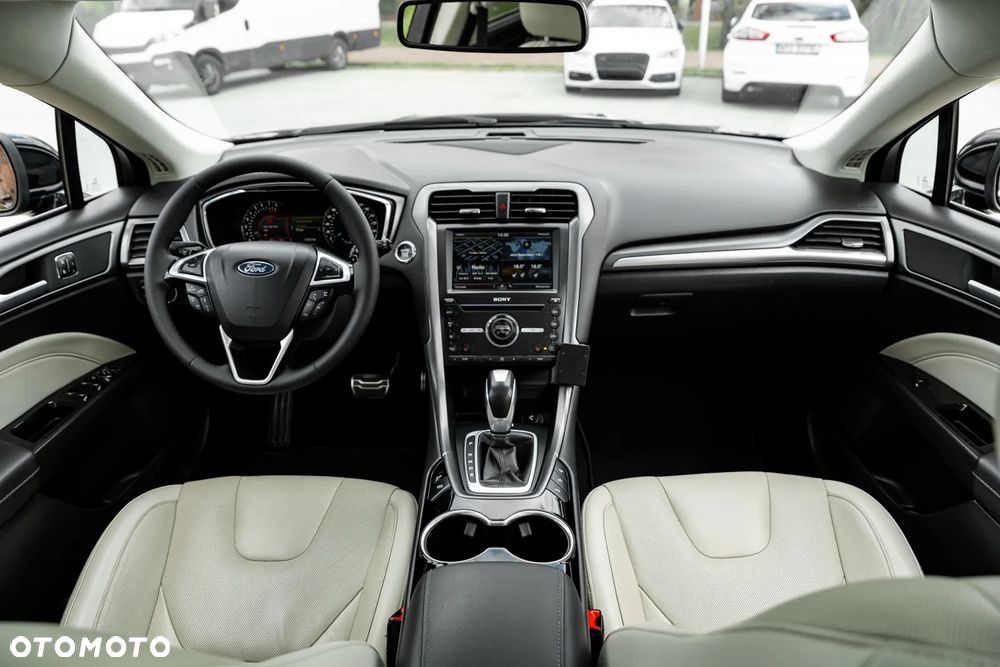 Ford Mondeo 2.0 EcoBoost ST-Line - 29