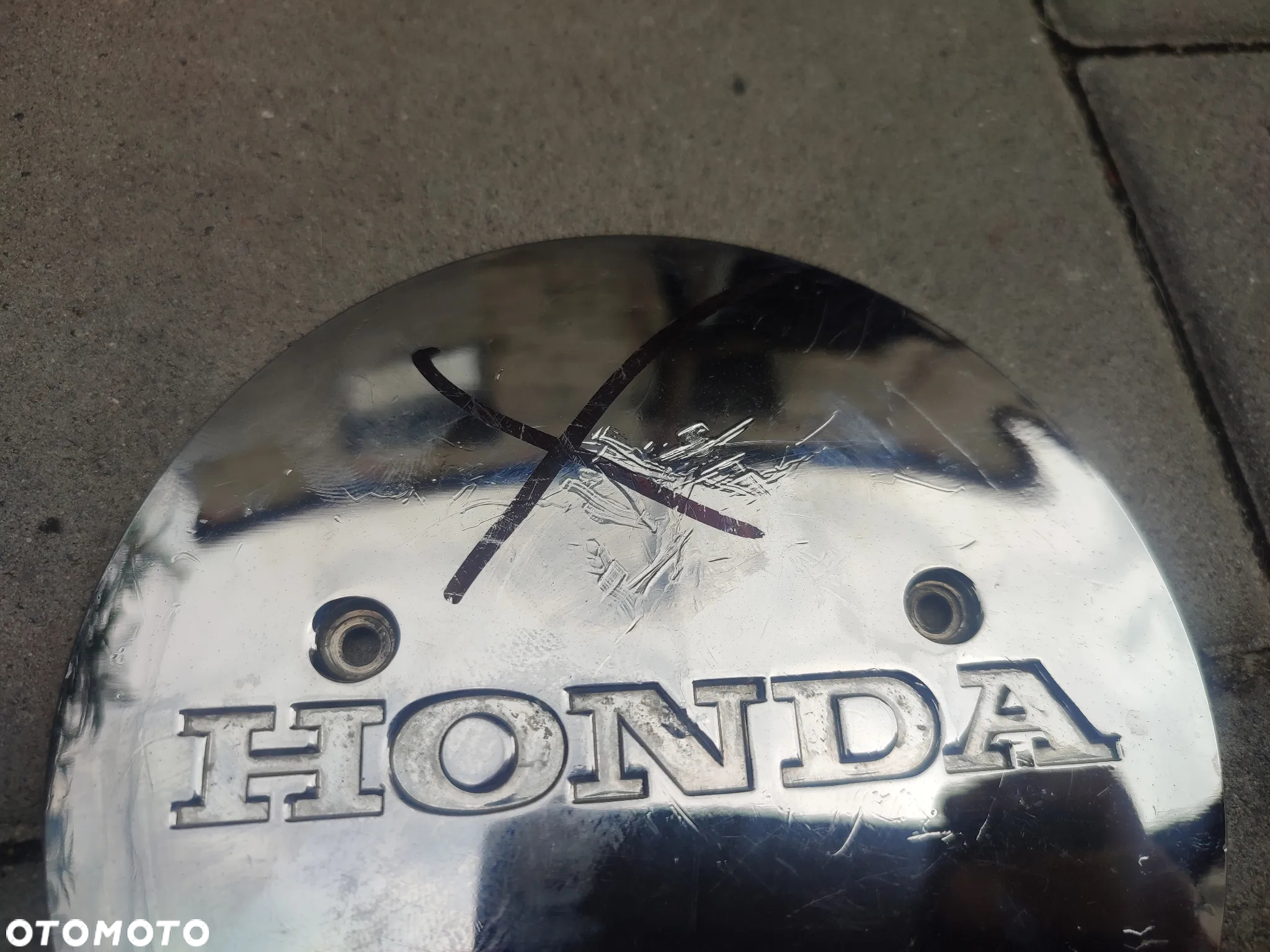 Dekiel, pokrywa silnika Honda VT 700 - 2