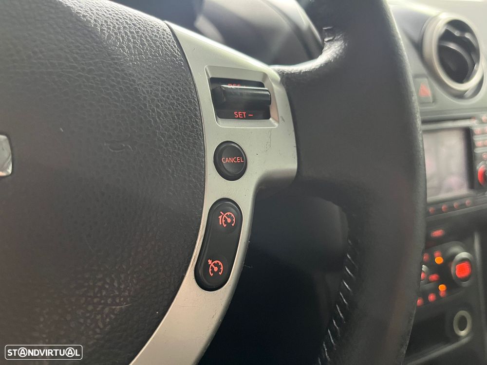 Nissan Qashqai 1.6 dCi TEKNA+ - 18