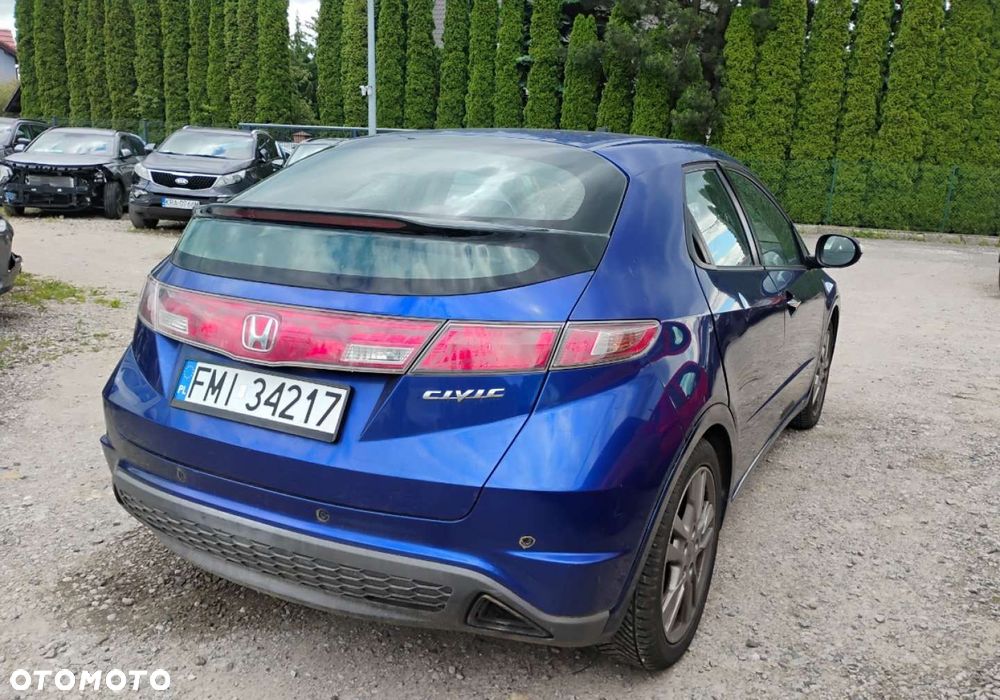 Honda Civic - 4
