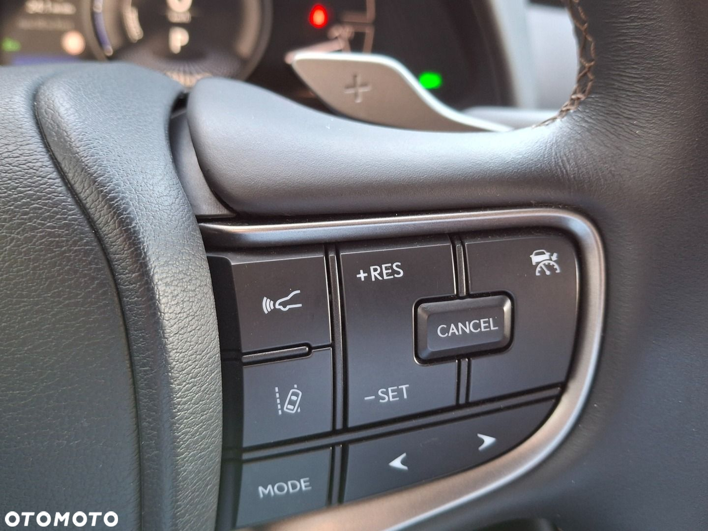 Lexus UX - 23