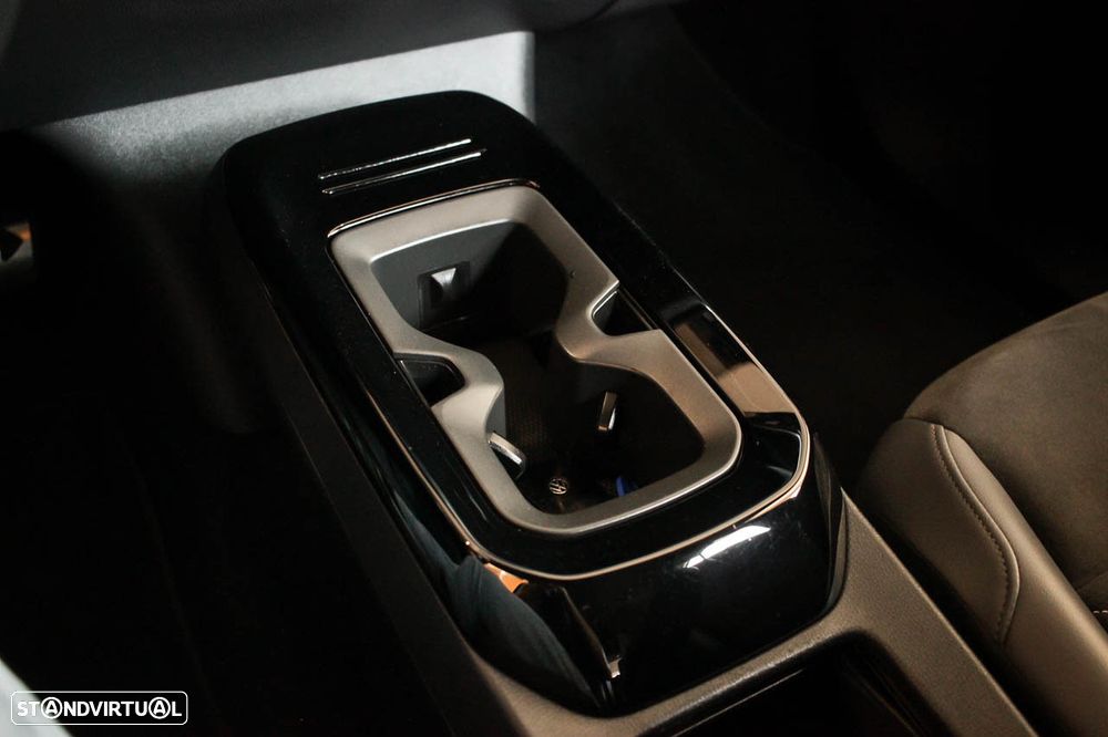 VW ID.4 Pro - 16