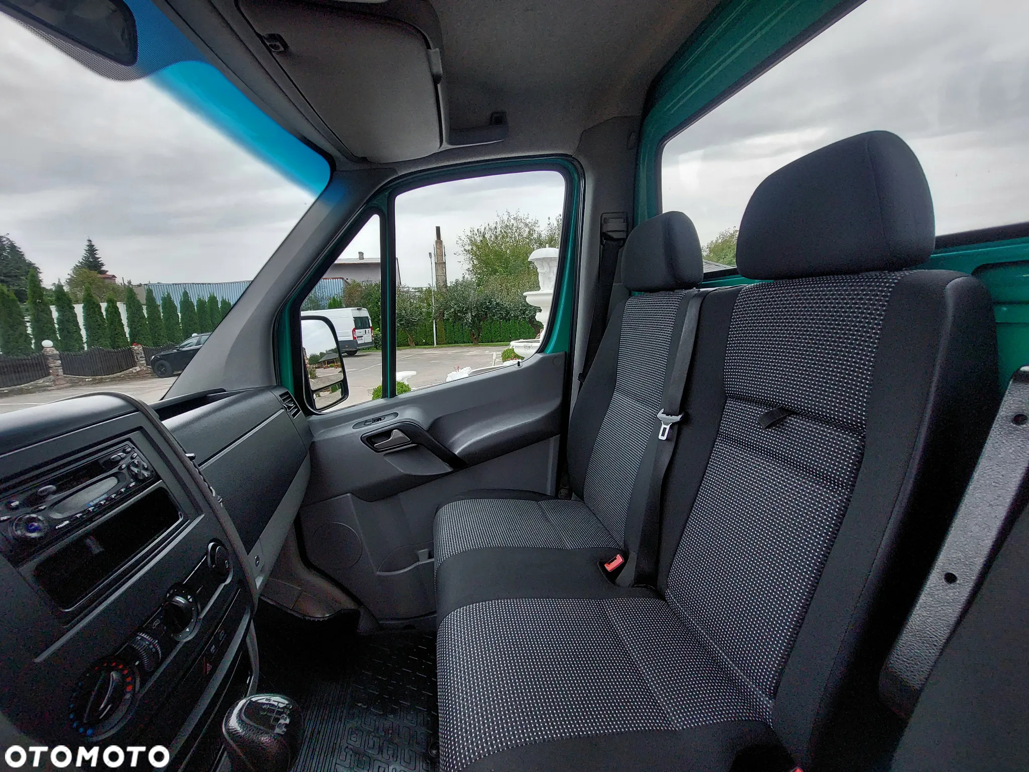 Mercedes-Benz Sprinter - 29