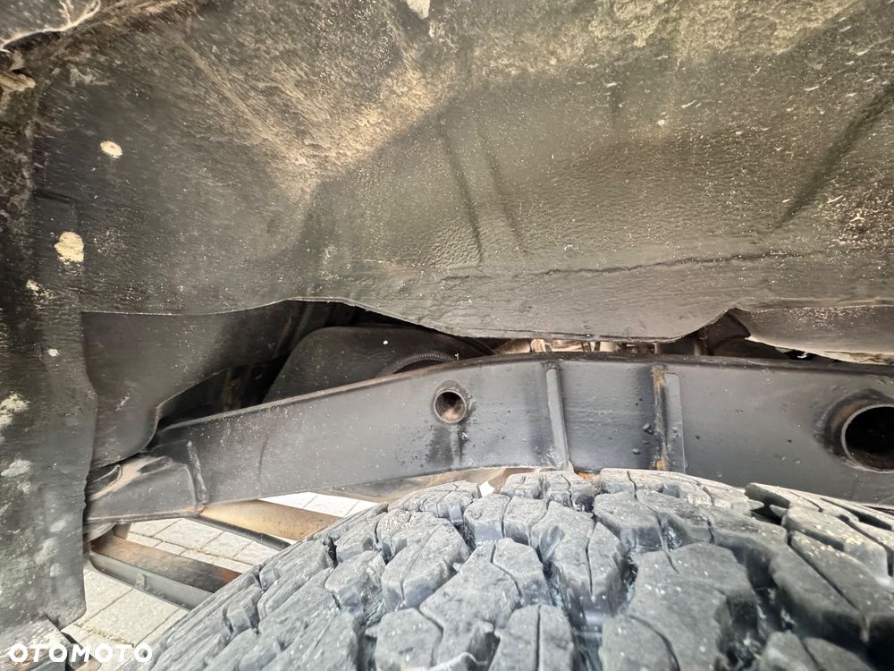 Suzuki Jimny 1.3 - 12