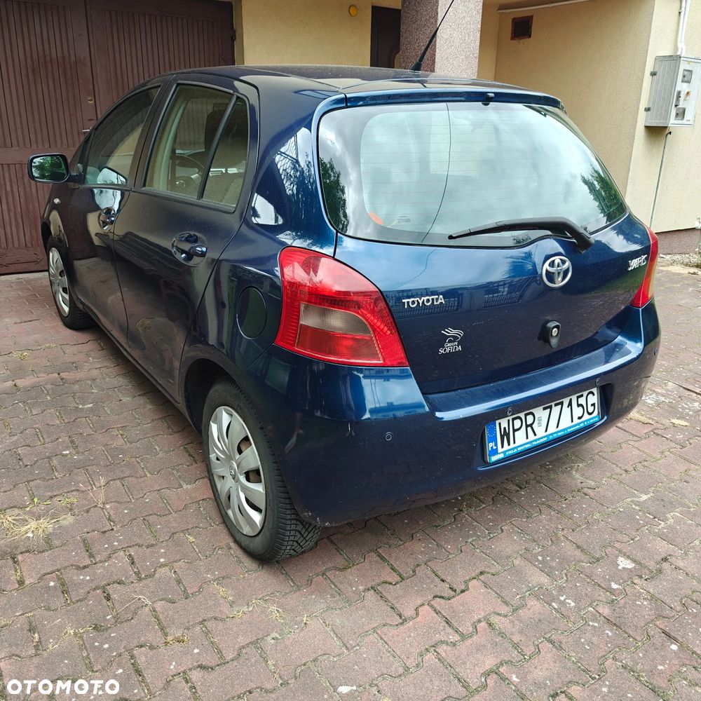 Toyota Yaris 1.3 Sol MM - 2