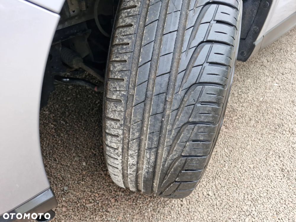 Subaru Forester 2.0i Exclusive Lineartronic - 31