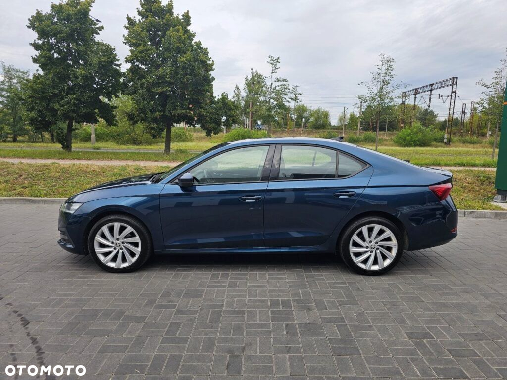 Skoda Octavia 2.0 TDI Ambition DSG - 9