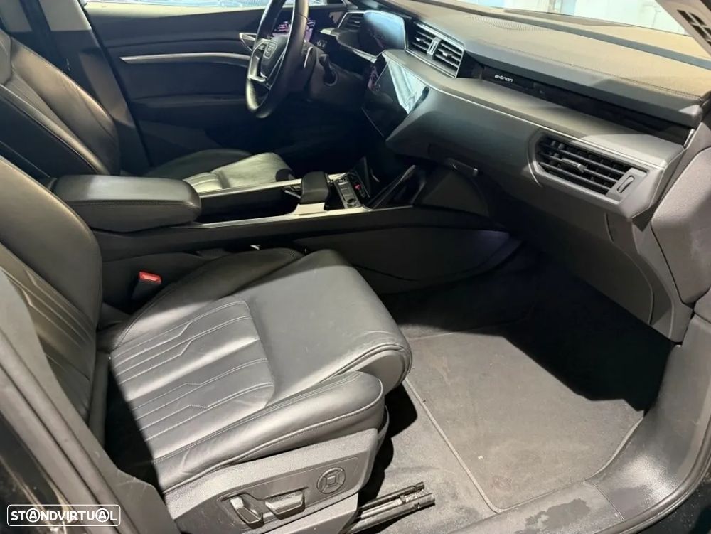 Audi e-tron 50 quattro S line - 8