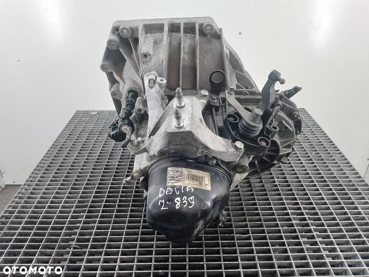 SKRZYNIA BIEGÓW MANUALNA DACIA LODGY JR5398 1.6 SCE - 4