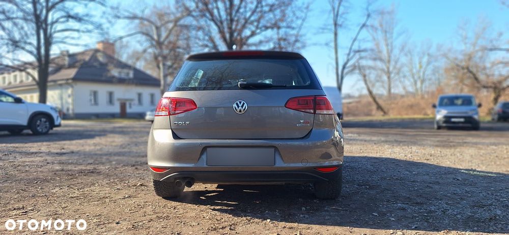 Volkswagen Golf 1.4 TSI BMT Highline DSG - 10