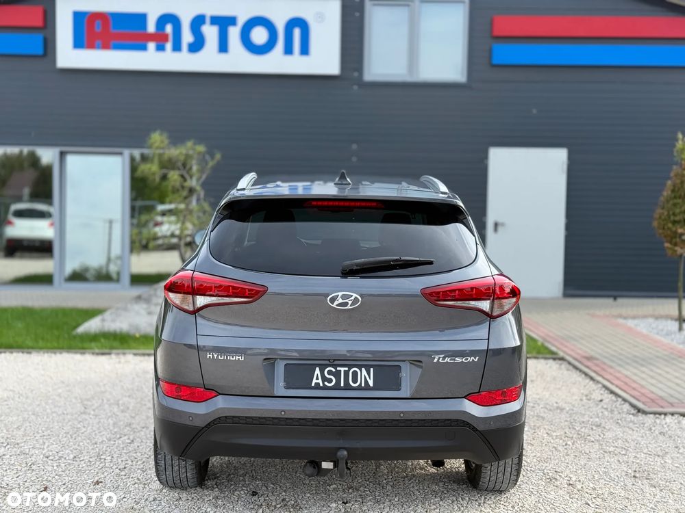 Hyundai Tucson blue 1.7 CRDi 2WD Advantage - 10