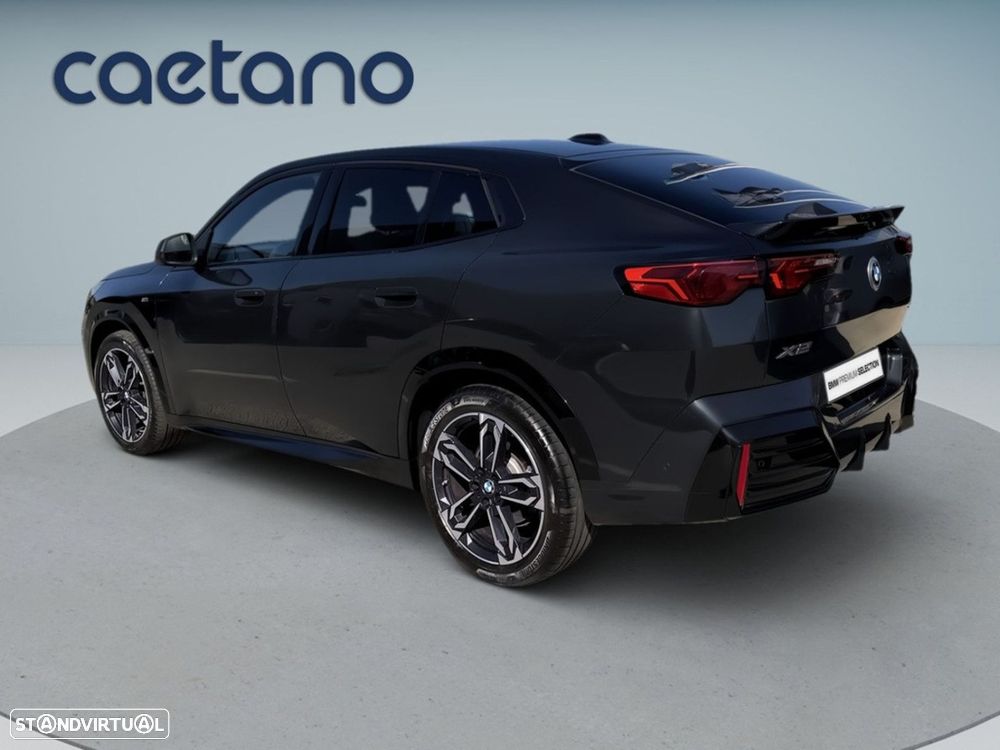 BMW X2 18 d sDrive Auto Pack M - 6