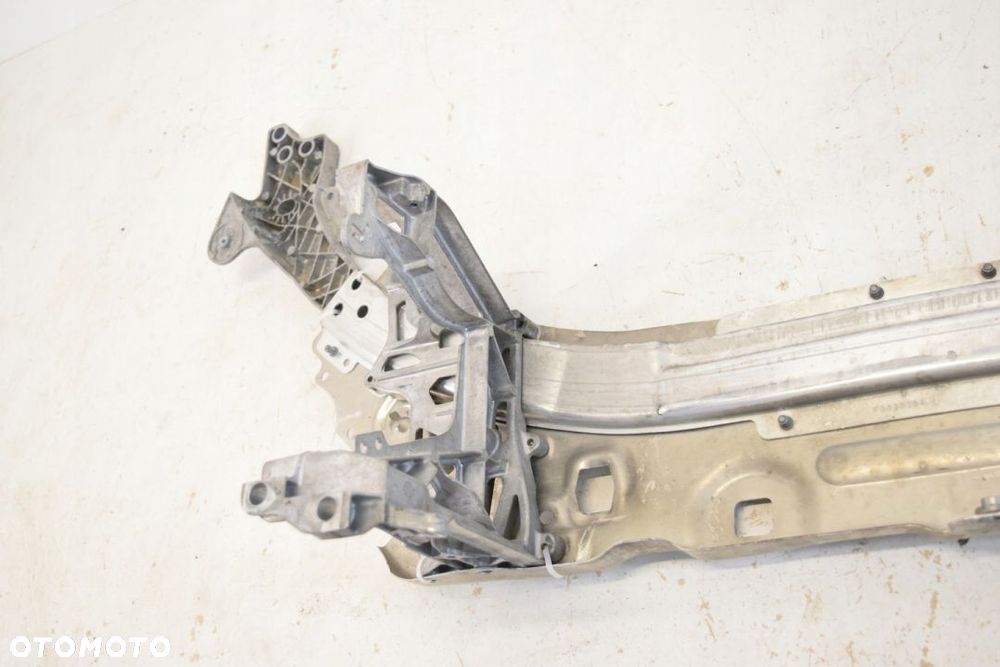 MERCEDES GT 4-DOOR W290 PAS PRZEDNI - 4