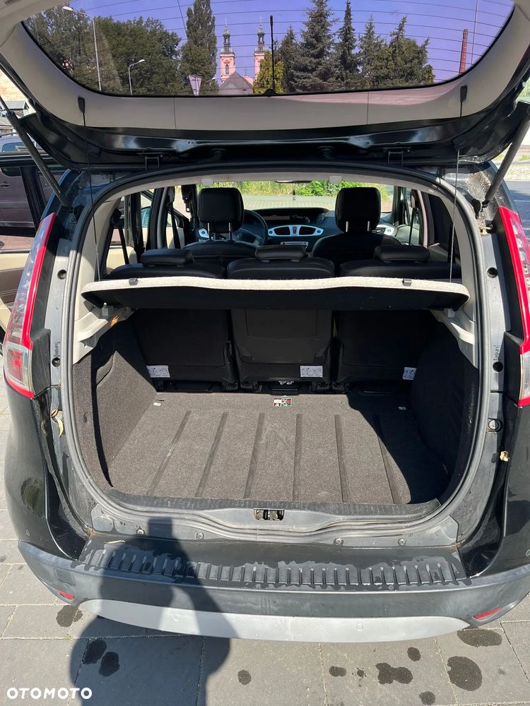 Renault Scenic - 12