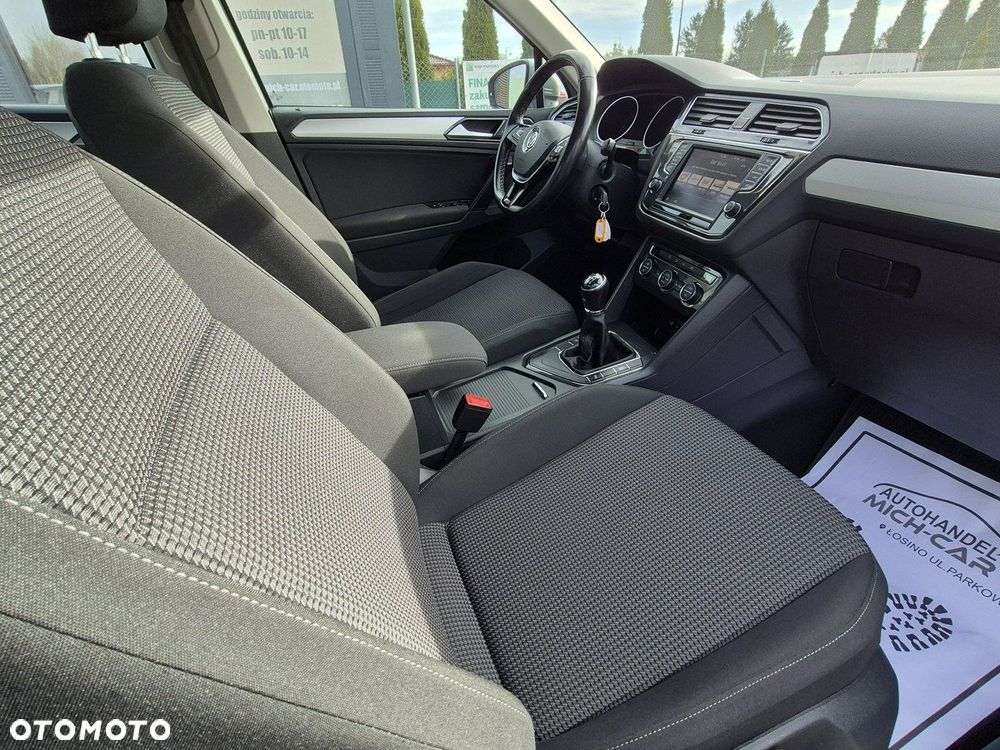 Volkswagen Tiguan - 13