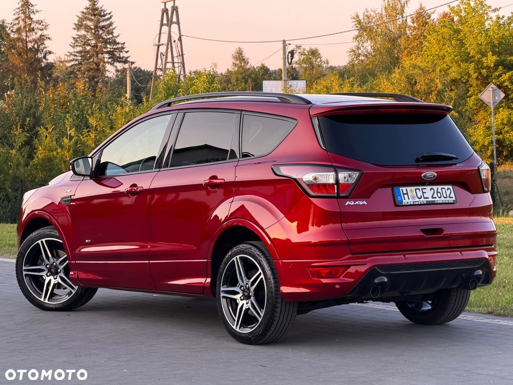 Ford Kuga 2.0 TDCi 4x4 ST-Line - 14