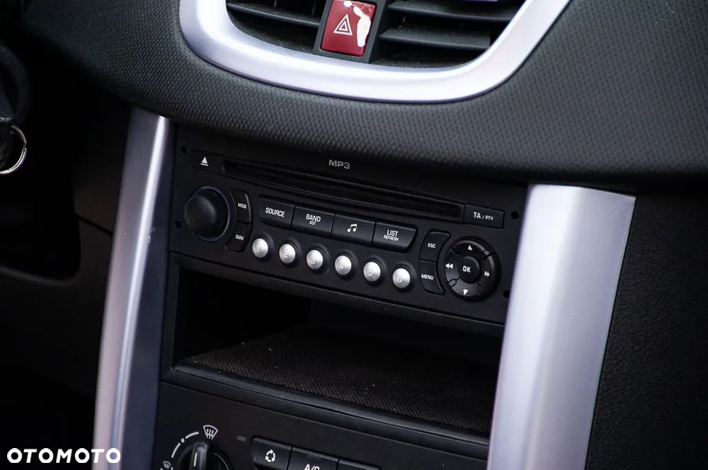 Peugeot 207 CC 150 THP Premium - 37