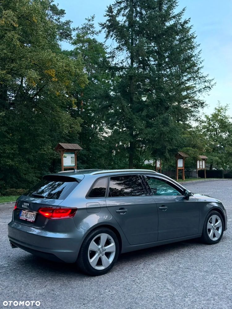 Audi A3 Sportback - 16