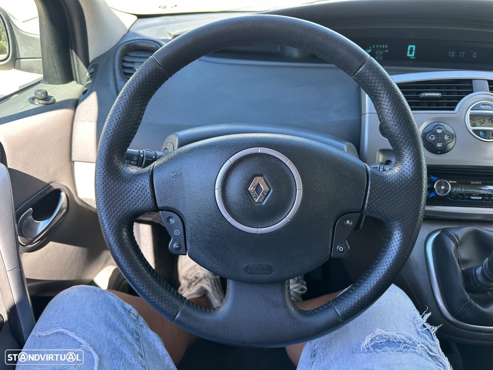Renault Grand Scénic 1.5 dCi Dynamique S 7L. - 24