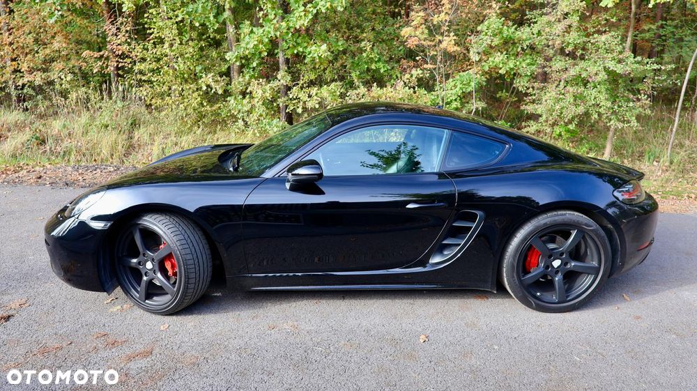 Porsche 718 Cayman - 9