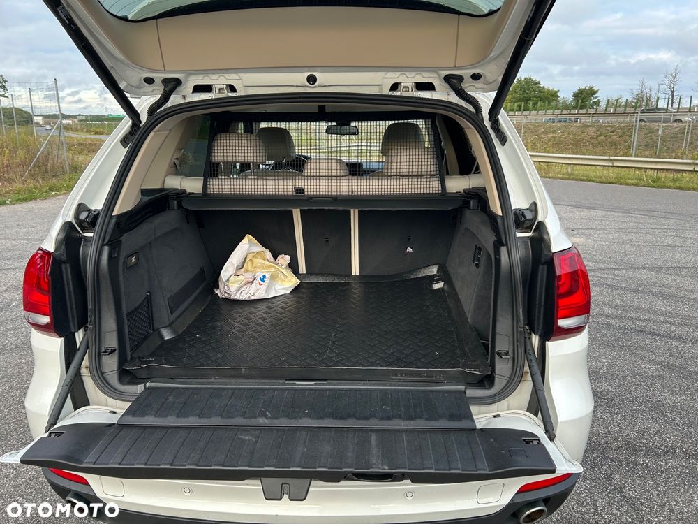 BMW X5 xDrive25d - 11