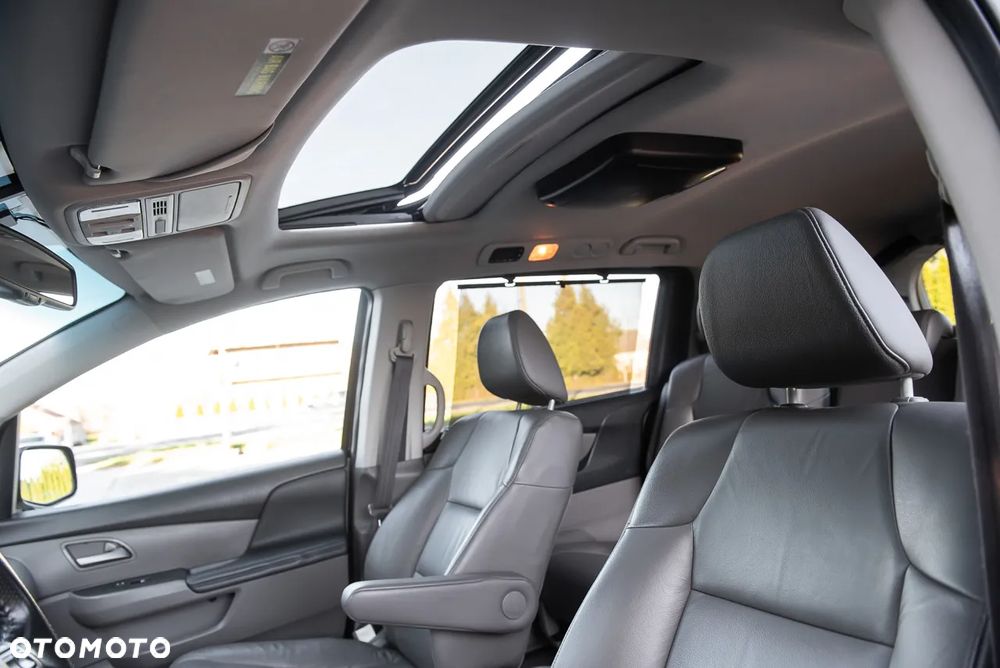 Honda Odyssey 3.5 LX - 19