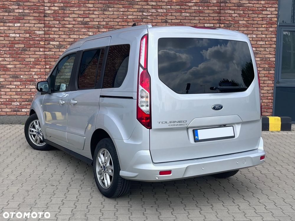 Ford Tourneo Connect - 5