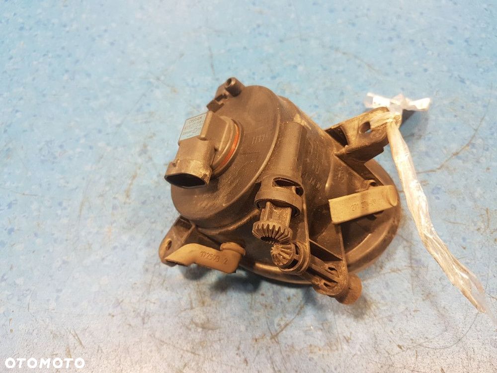 SEAT EXEO HALOGEN LEWY - 7