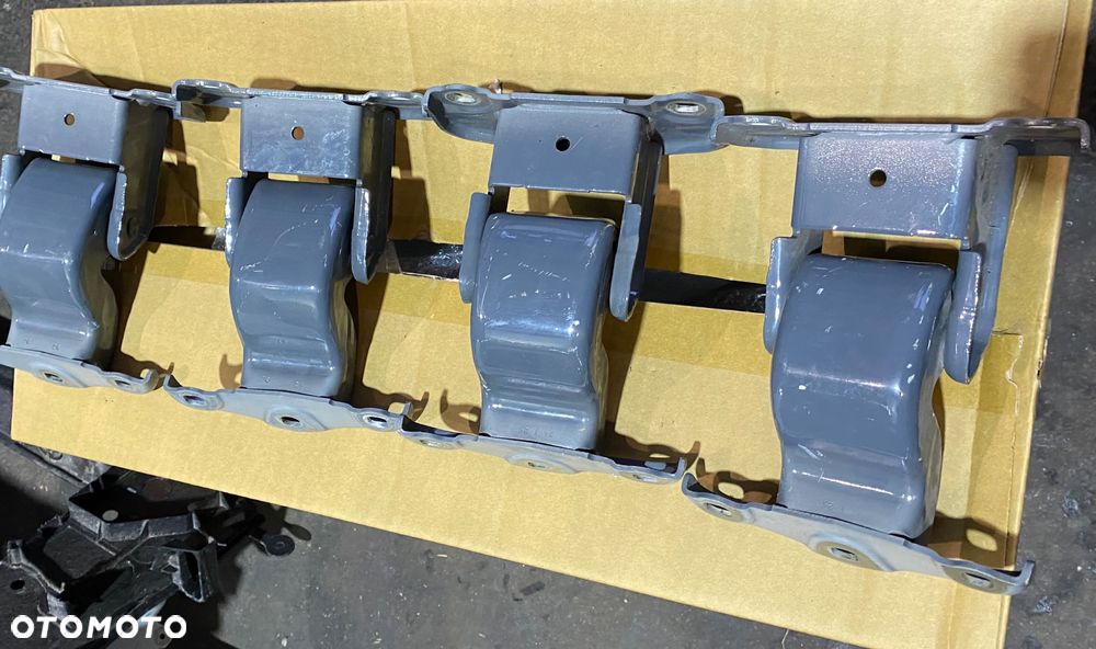 RENAULT TRAFIC 3 III OPEL VIVARO B FIAT TALENTO ZAWIASY ZAWIAS DRZWI TYLNYCH SKRZYDŁOWYCH SKRZYDEŁEK LEWY PRAWY LEWE PRAWE DRZWI TYLNE TYŁ TYLNIE - 2