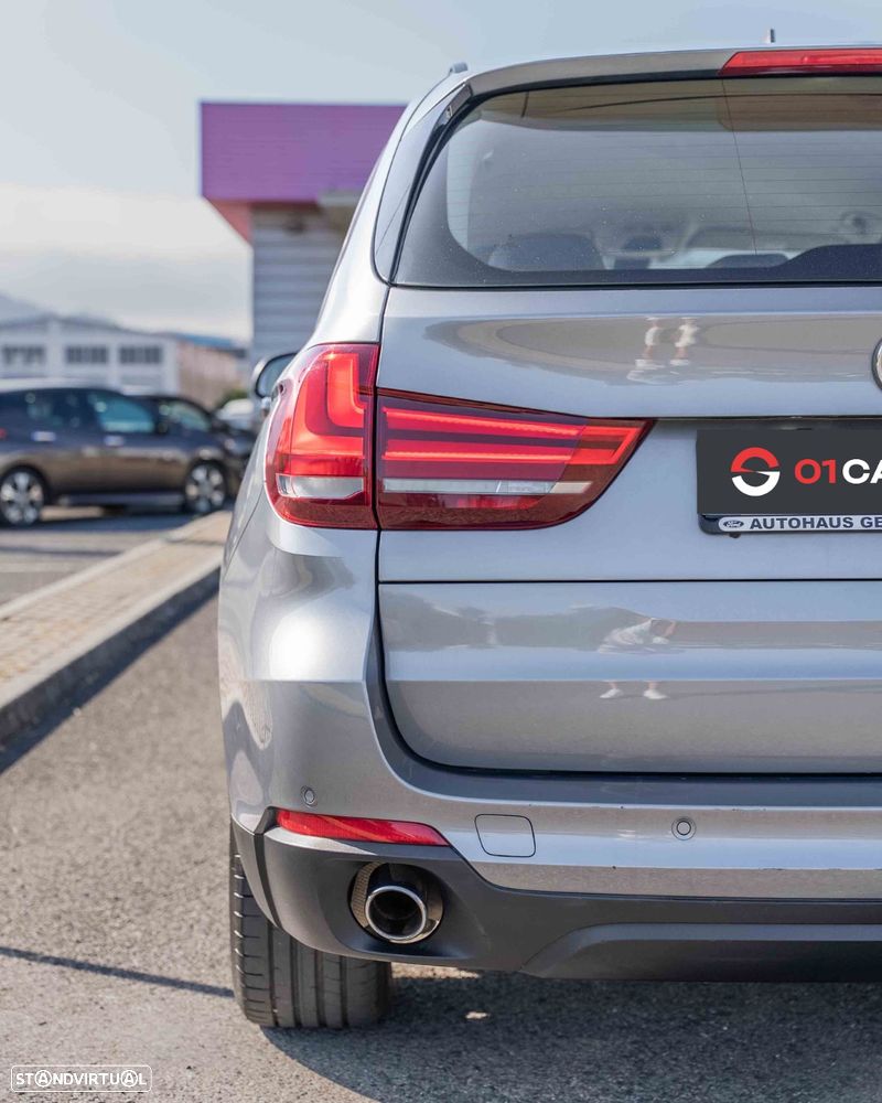 BMW X5 xDrive25d Sport-Aut. - 7