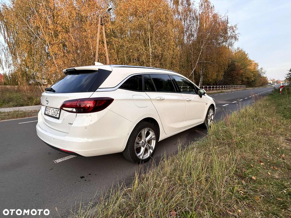 Opel Astra - 4