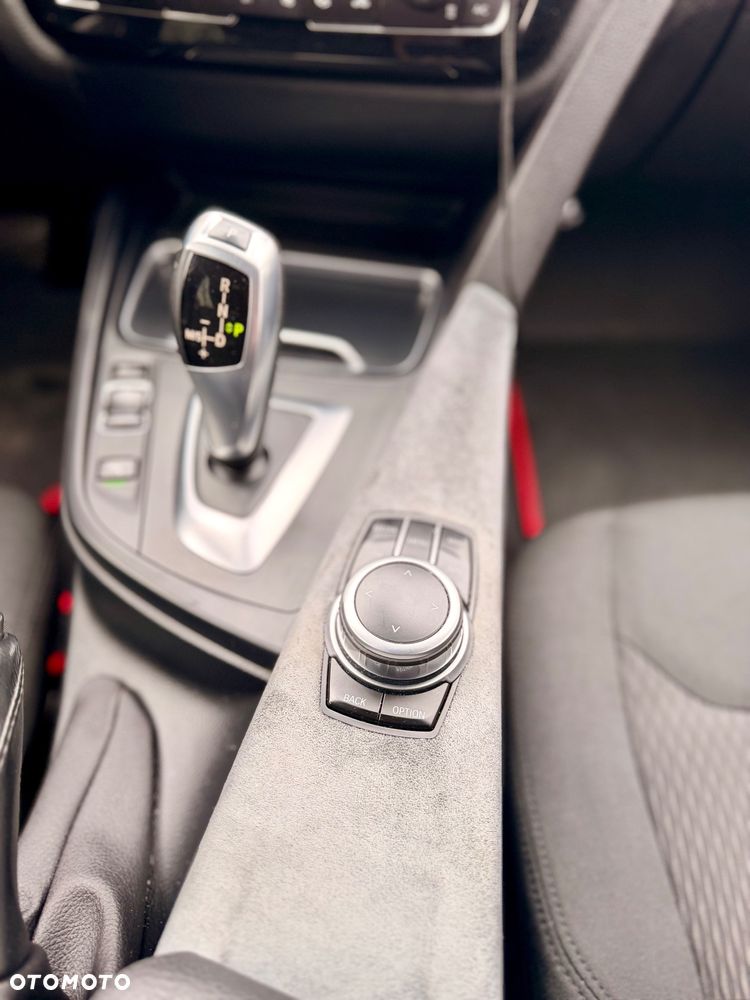 BMW Seria 3 316d Sport Line Shadow - 27