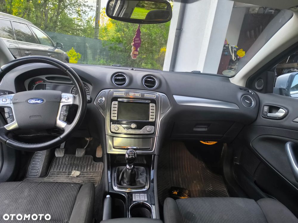 Ford Mondeo 2.0 TDCi Titanium - 9