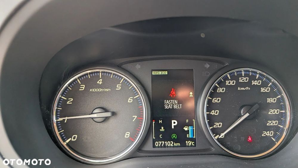 Mitsubishi Outlander 2.0 Intense + 4WD CVT - 14