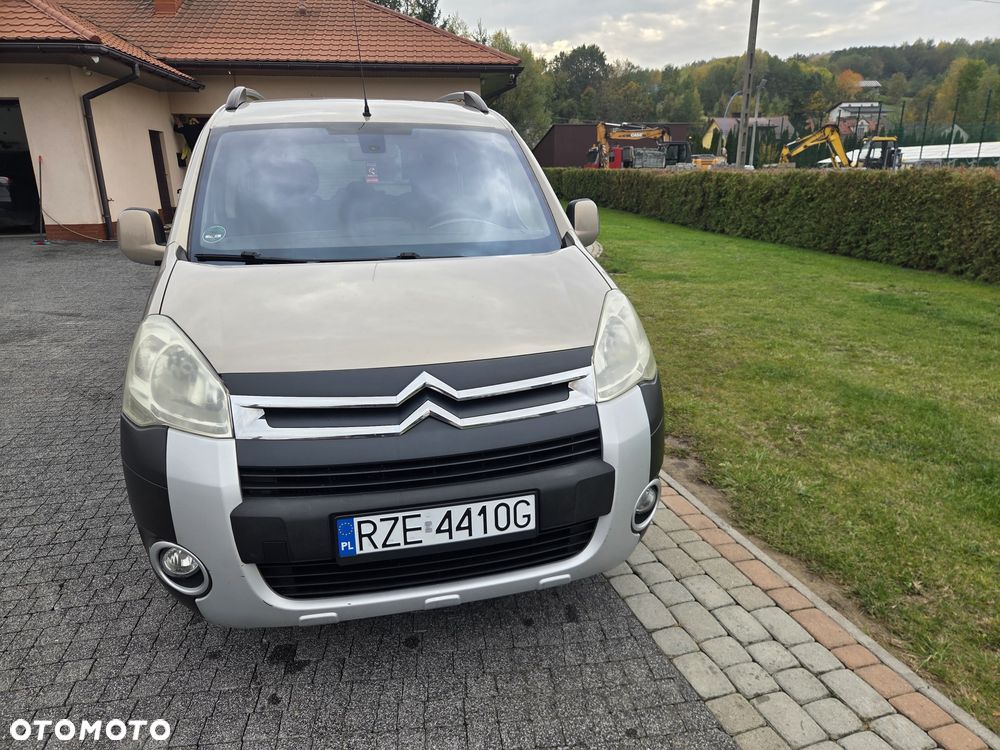 Citroen Berlingo 2010 photo 4