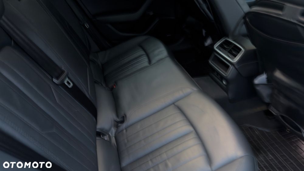 Audi A6 Avant 50 TDI mHEV Quattro Tiptronic - 25